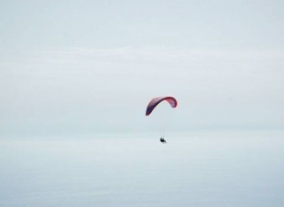 Parapenle En El Cielo Azul 